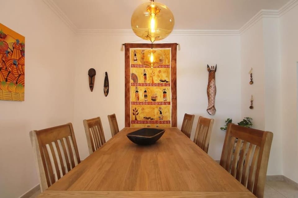 Decorative detail, Dining area