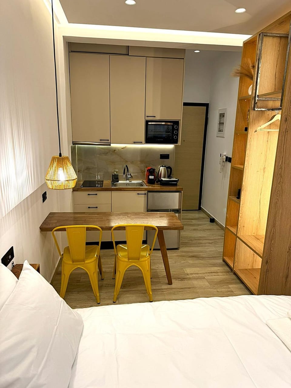 Roro Center Suites Apartment in Peloponnese, Western Greece and the Ionian