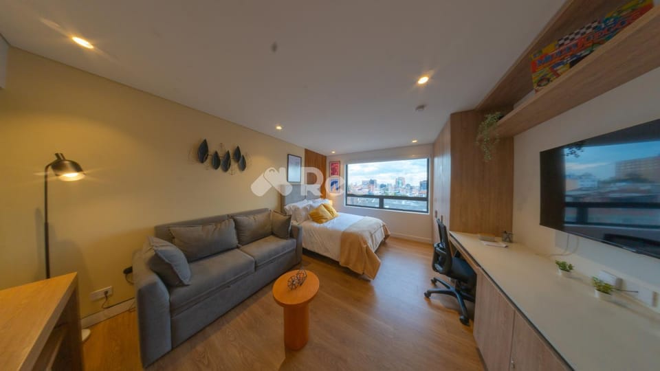 Photo of the whole room, Bedroom
