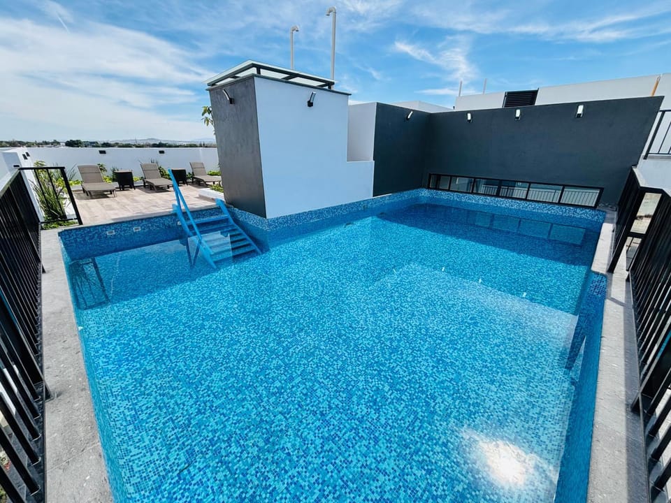 Day, Pool view, Swimming pool, Swimming pool