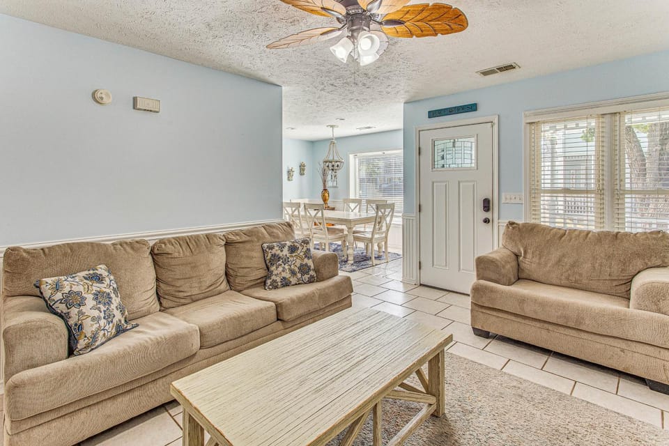 < 1 Mi to Ocean: North Myrtle Beach Home w/ Grill! House in North Myrtle Beach