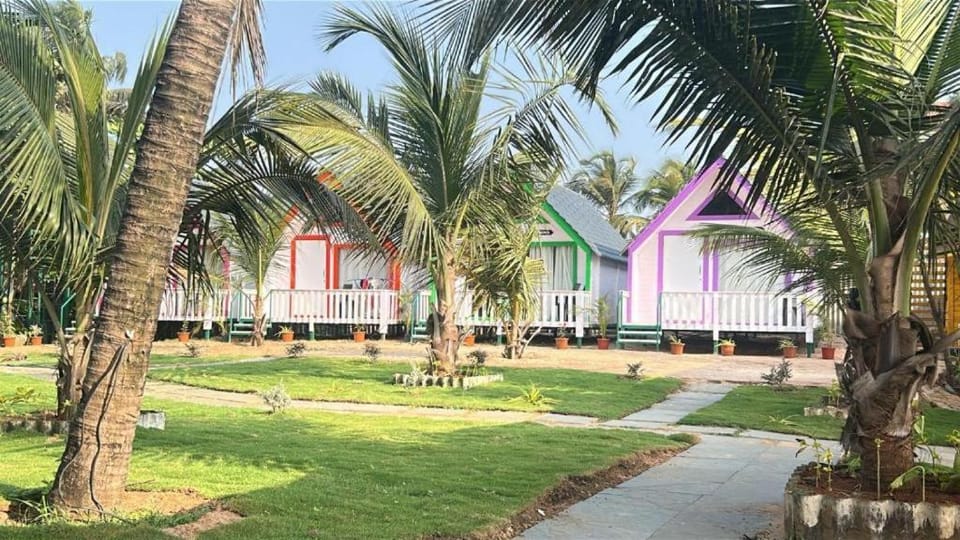 Eco Wooden Homes Hotel in Benaulim