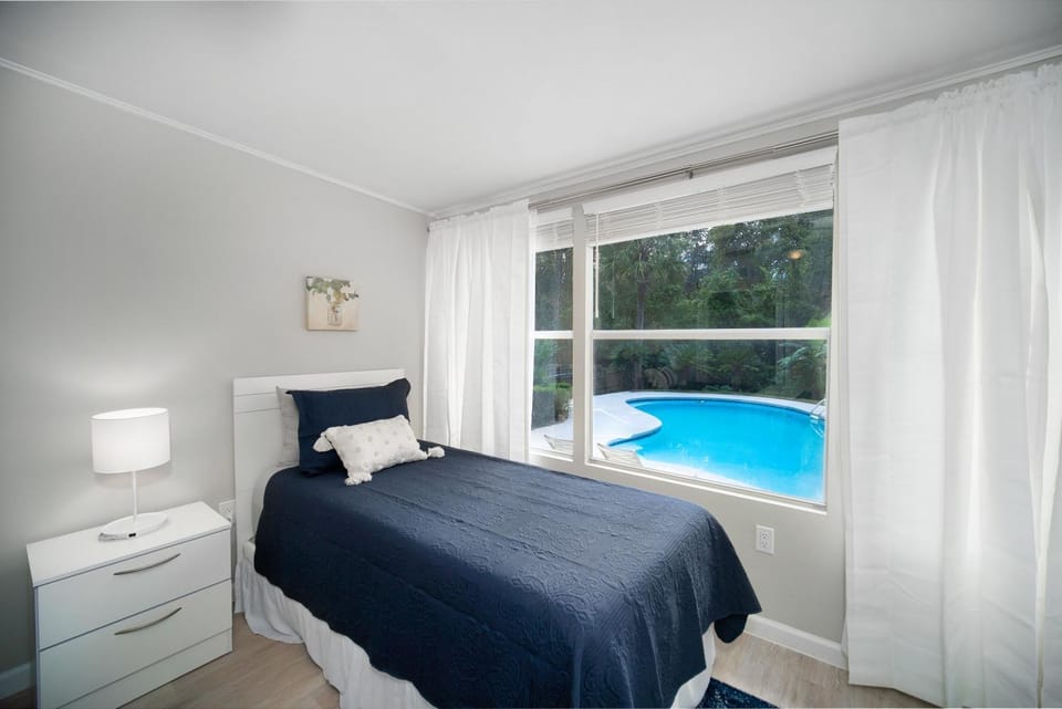 Bed, Bedroom, Pool view