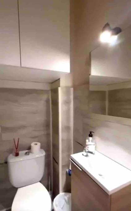 Estudio con entrada independiente en Madrid Apartment in Madrid