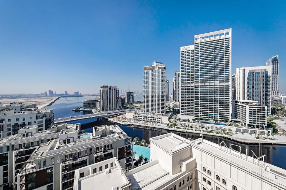 Vida Creek Beach 1 Bedroom Apartment in Dubai