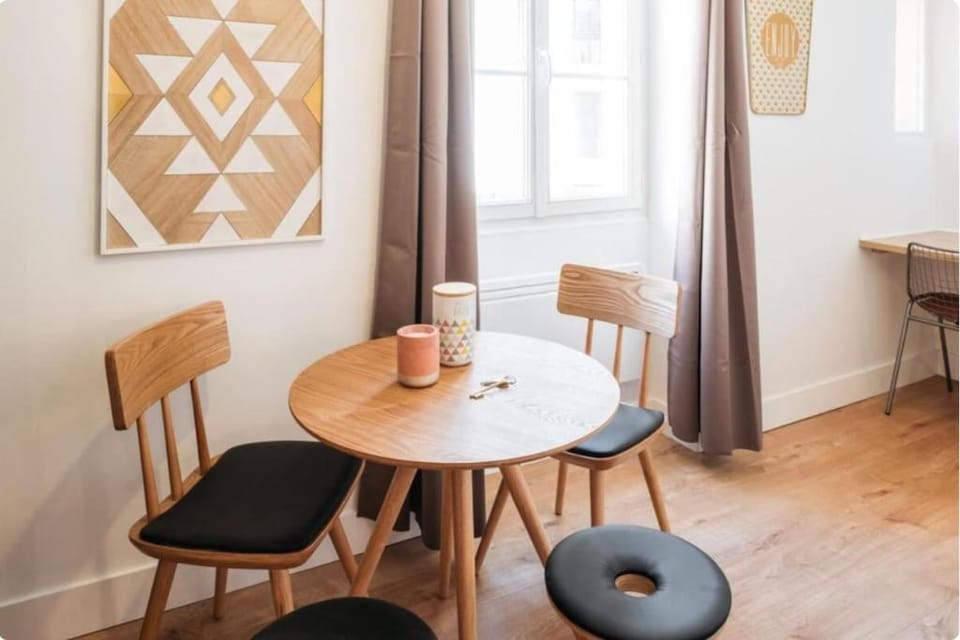 Bancel- Jean Macé Apartment in Lyon