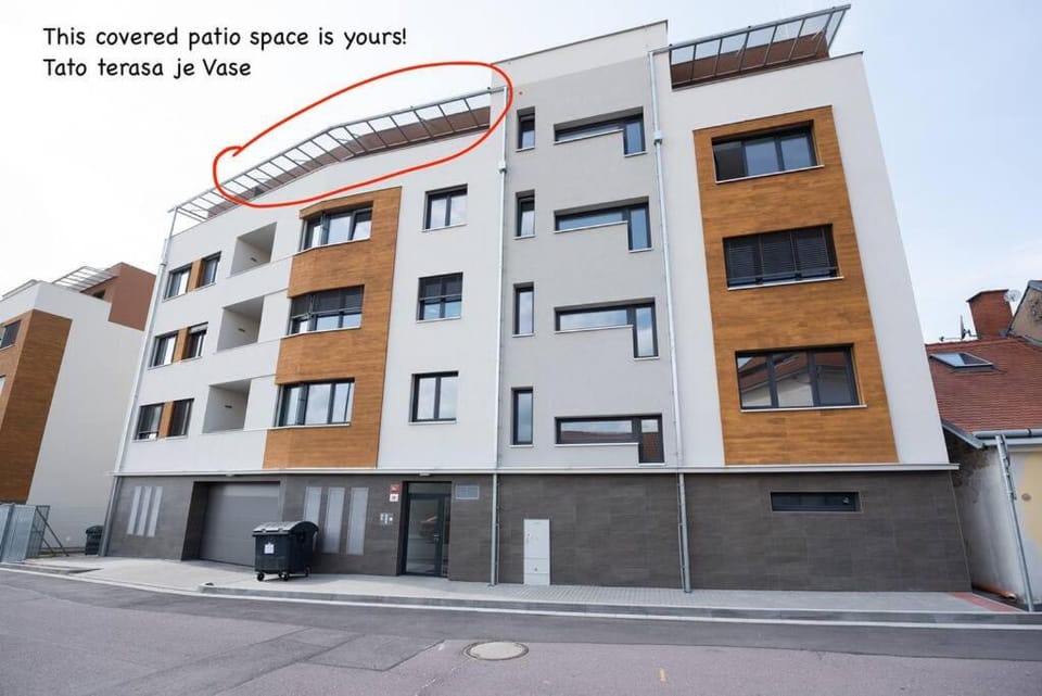 Property building, Balcony/Terrace