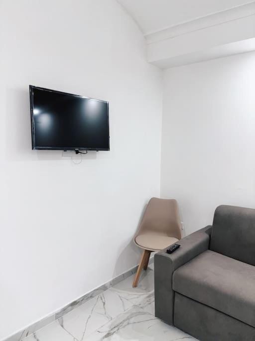 TV and multimedia, Evening entertainment