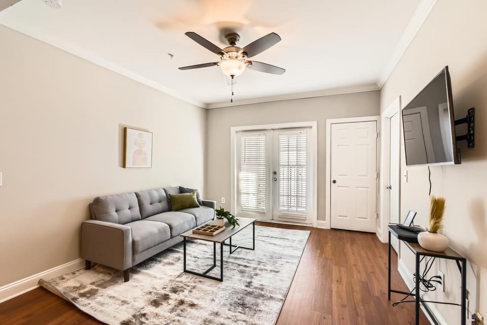 Crest at Midtown 3501 l 2 bedroom 2 Bathroom Apartment in Atlanta