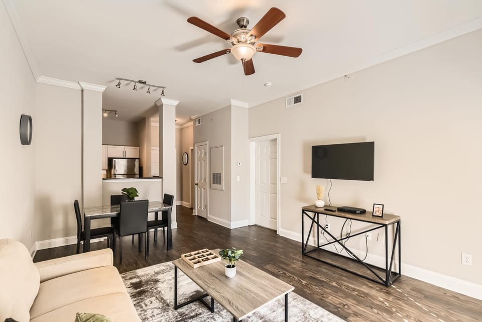 Crest at Midtown 4603 l 1 Bedroom 1 Bathroom Apartment in Atlanta
