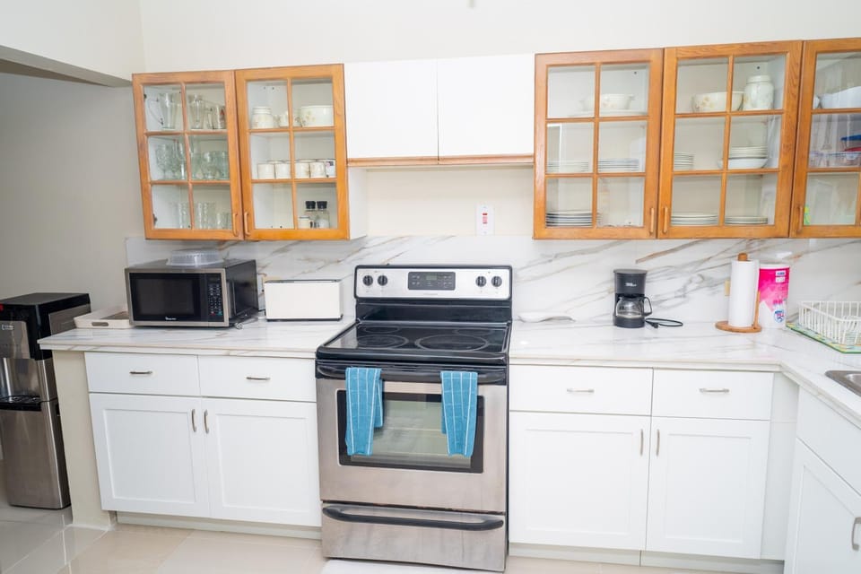 Seaport Paradise Apartment in Montego Bay