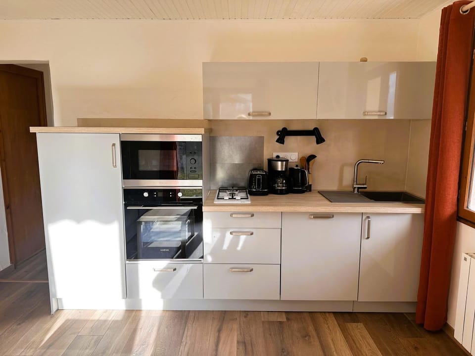 Joli 2 pièces avec jardin près téléski, 4 pers. - FR-1-464-245 Apartment in Pralognan-la-Vanoise