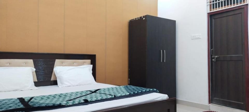 Kayastha Homestay Vacation rental in Uttar Pradesh