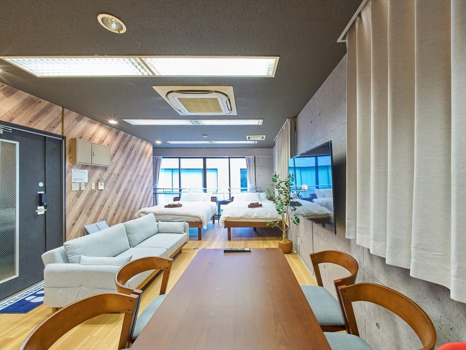 Photo of the whole room