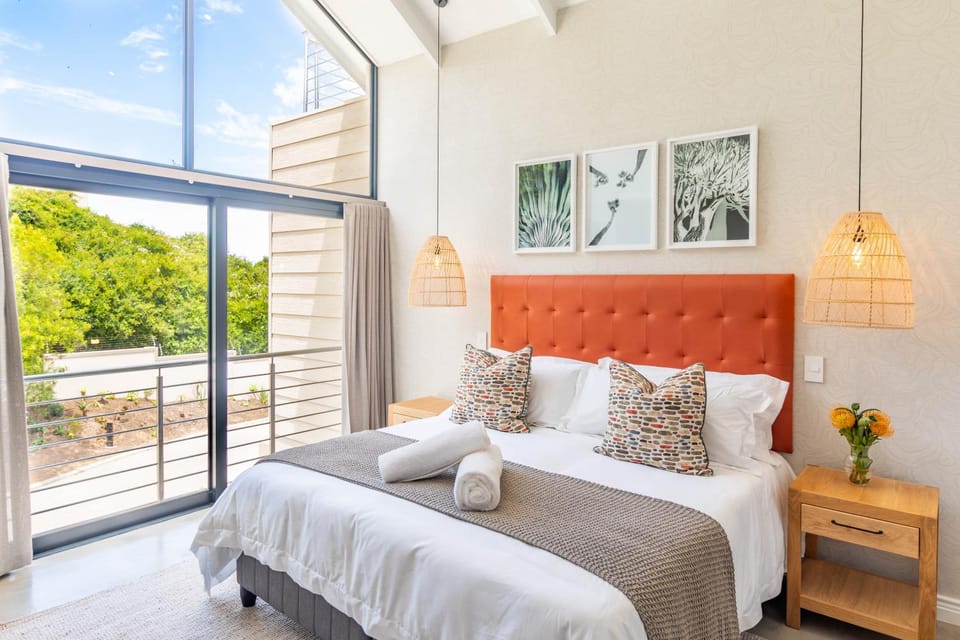 Bed, Balcony/Terrace, Photo of the whole room, Bedroom