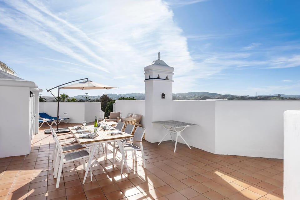 Balcony/Terrace, Dining area, sunbed