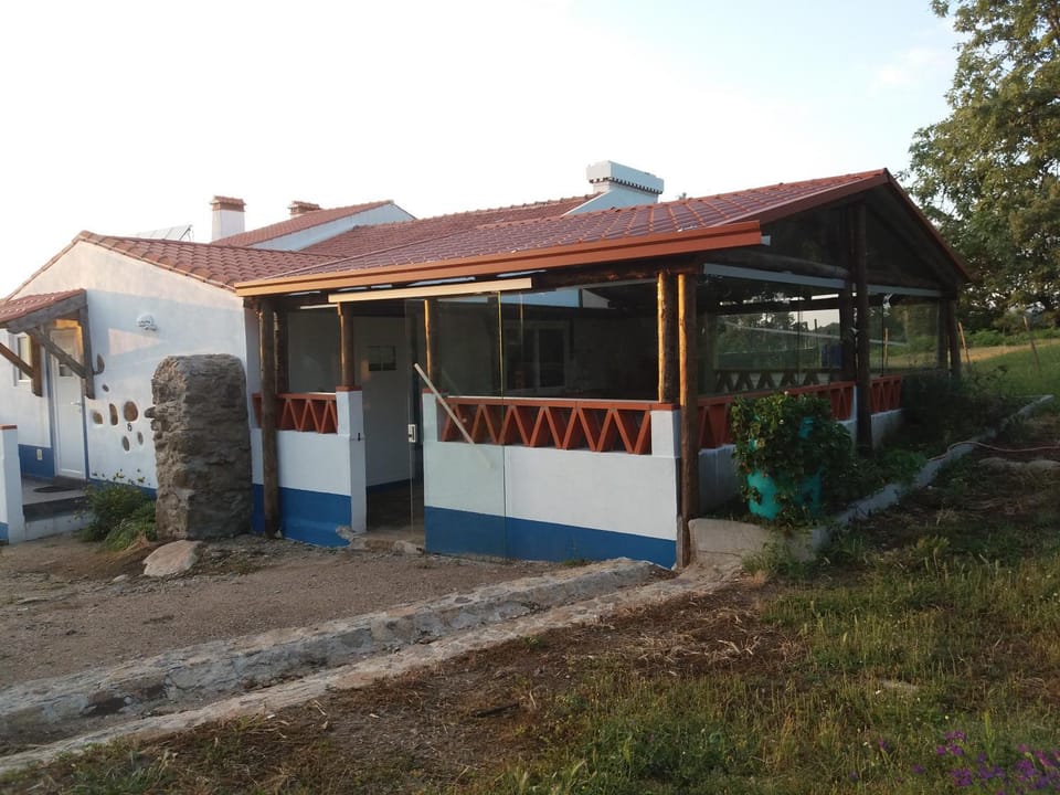 BBQ facilities, Area and facilities