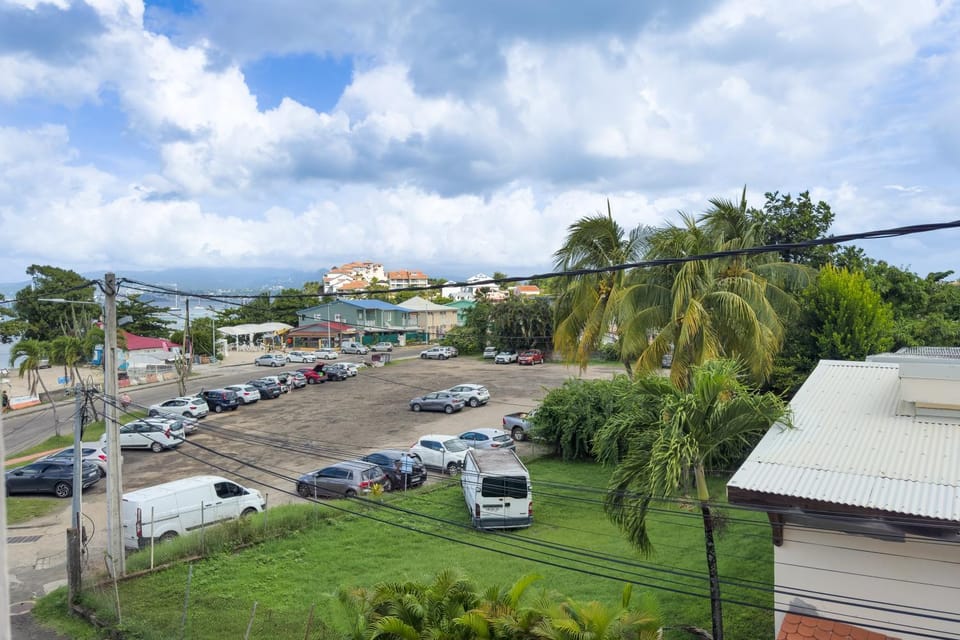 Neighbourhood, Parking
