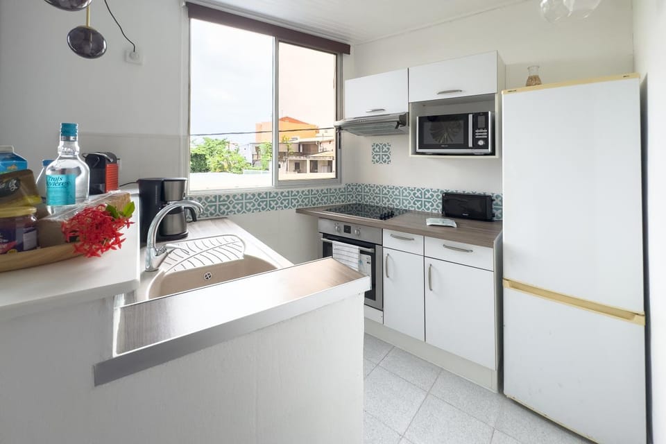 Kitchen or kitchenette, stove