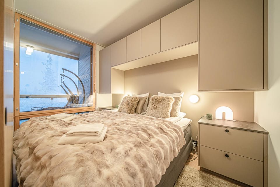 Bed, View (from property/room), Bedroom, heating, internet, towels