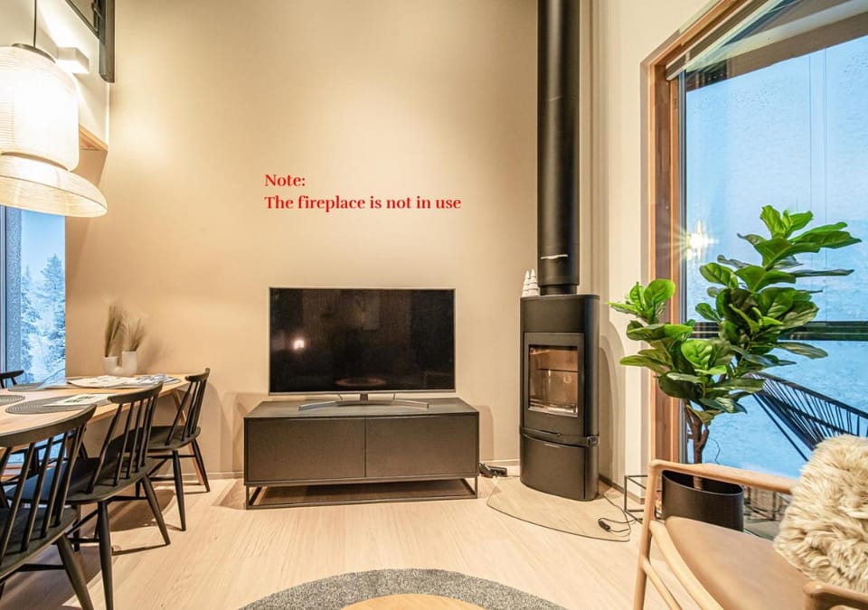TV and multimedia, Living room, Dining area, heating, internet