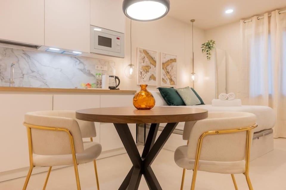 Kitchen or kitchenette, Living room, Dining area