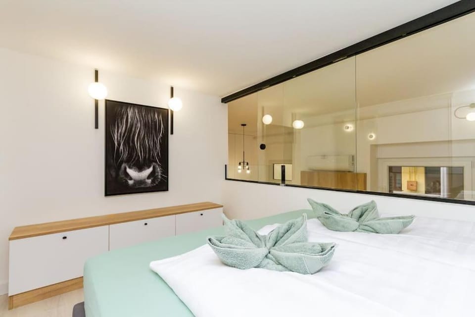 2 BR w AC Extravagant Gallery Loft by NW Apartments Apartment in Budapest
