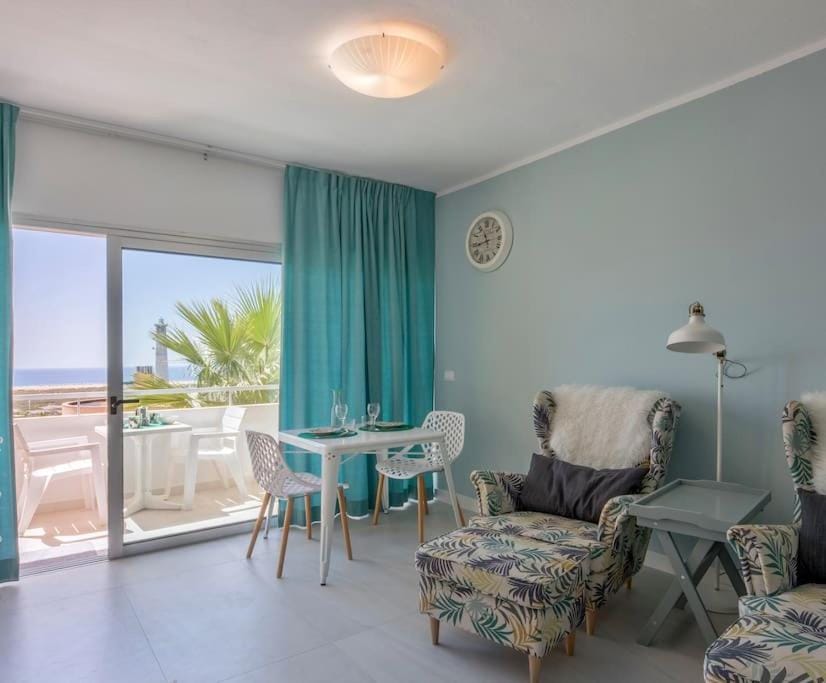 300 m beach, ocean view, refined, Wi-Fi, fiber Apartment in Fuerteventura