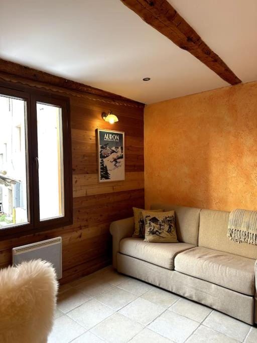 2 pièces Suzie Apartment in Saint-Étienne-de-Tinée