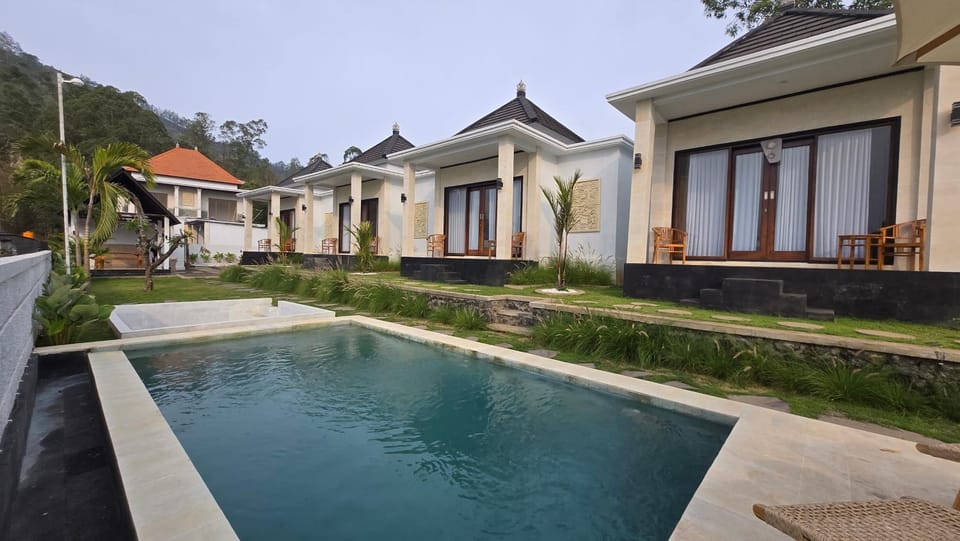 Volcano homestay Bed and Breakfast in Karangasem Regency