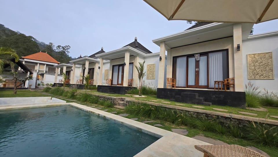 Volcano homestay Bed and Breakfast in Karangasem Regency