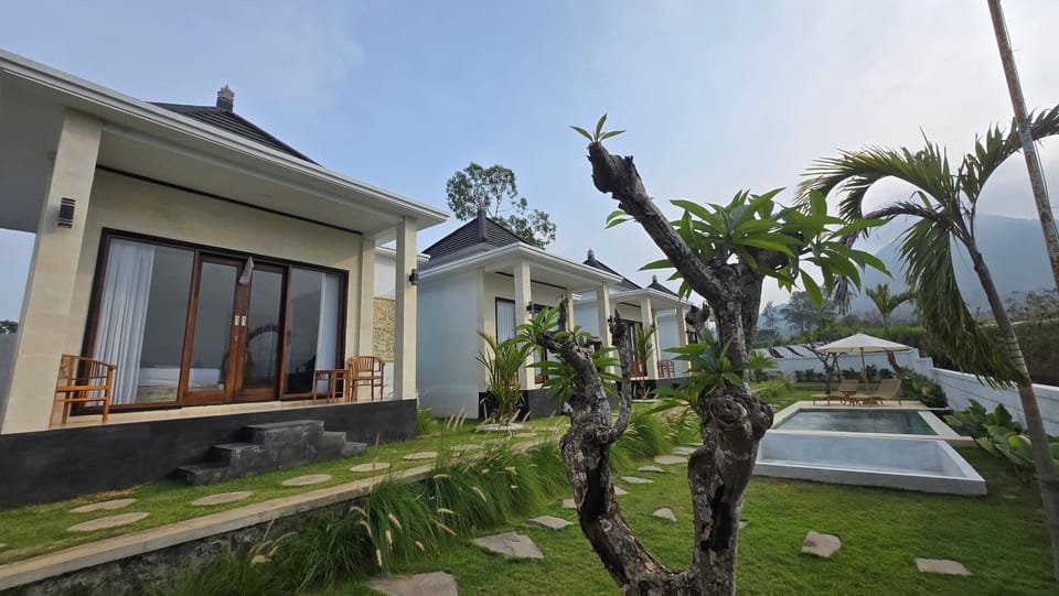 Volcano homestay Bed and Breakfast in Karangasem Regency