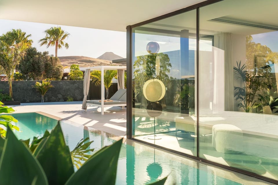 AMBIANT by Buenavilla Villa in Puerto Calero