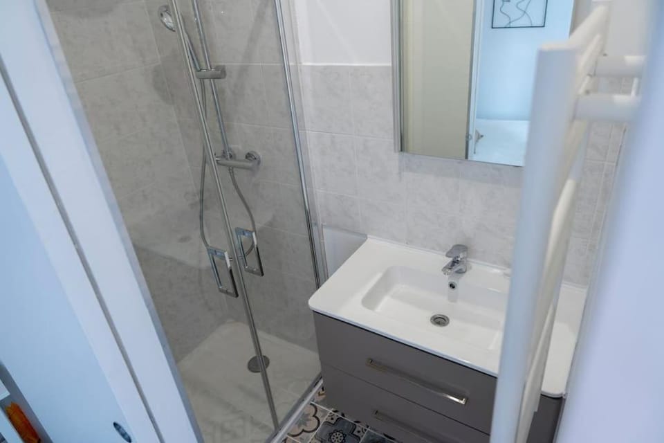 Triplex de charme - centre Caen à pied - 4 pers Apartment in Caen
