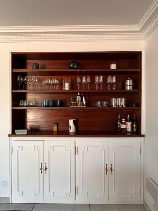 Lounge or bar