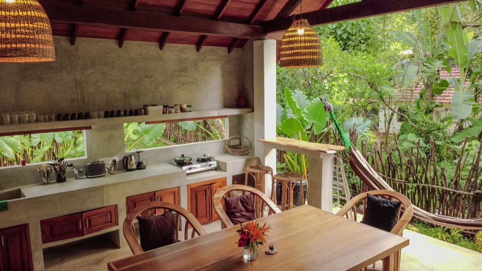 Balcony/Terrace, Kitchen or kitchenette, Dining area
