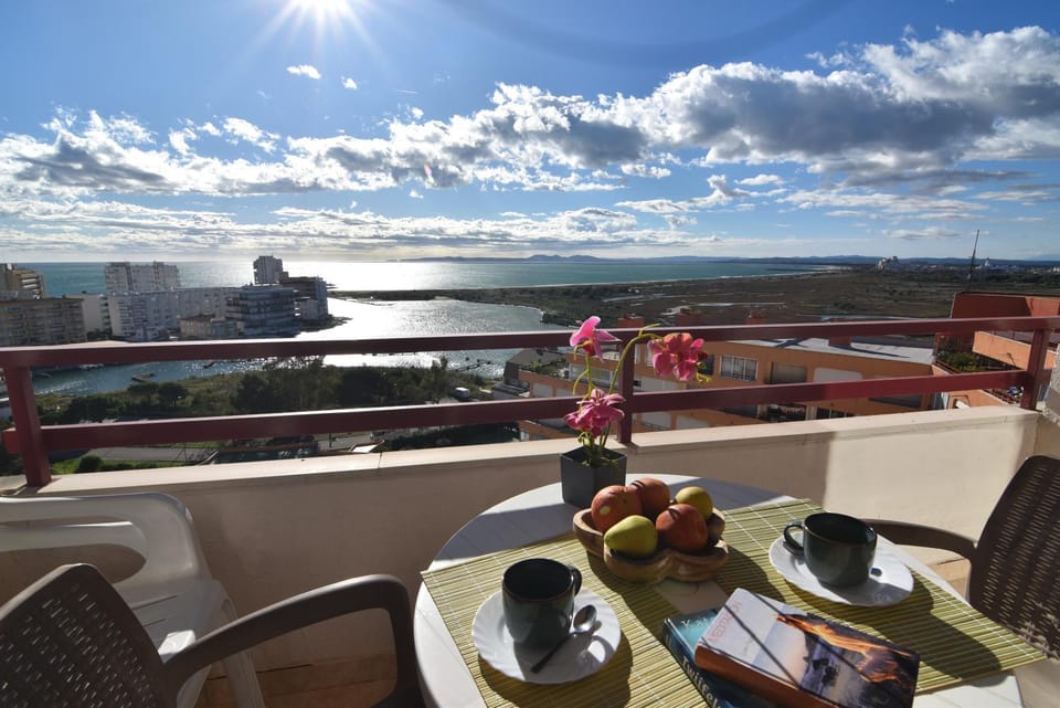 View (from property/room), Balcony/Terrace