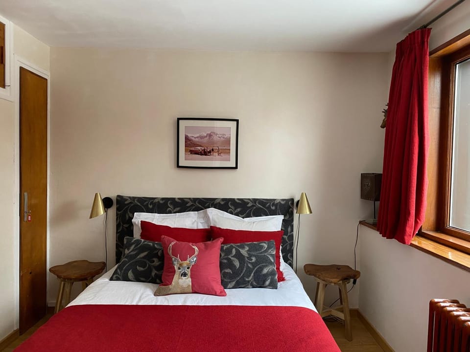 Living room, Bedroom