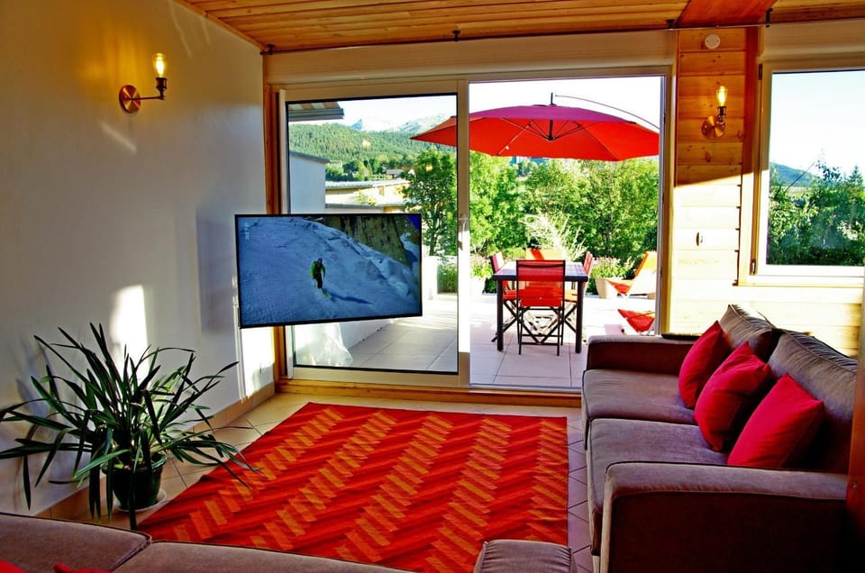 Property building, Living room