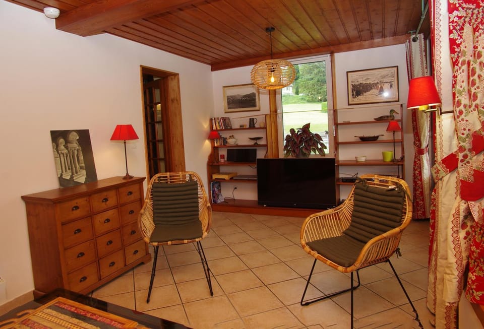 Property building, Living room