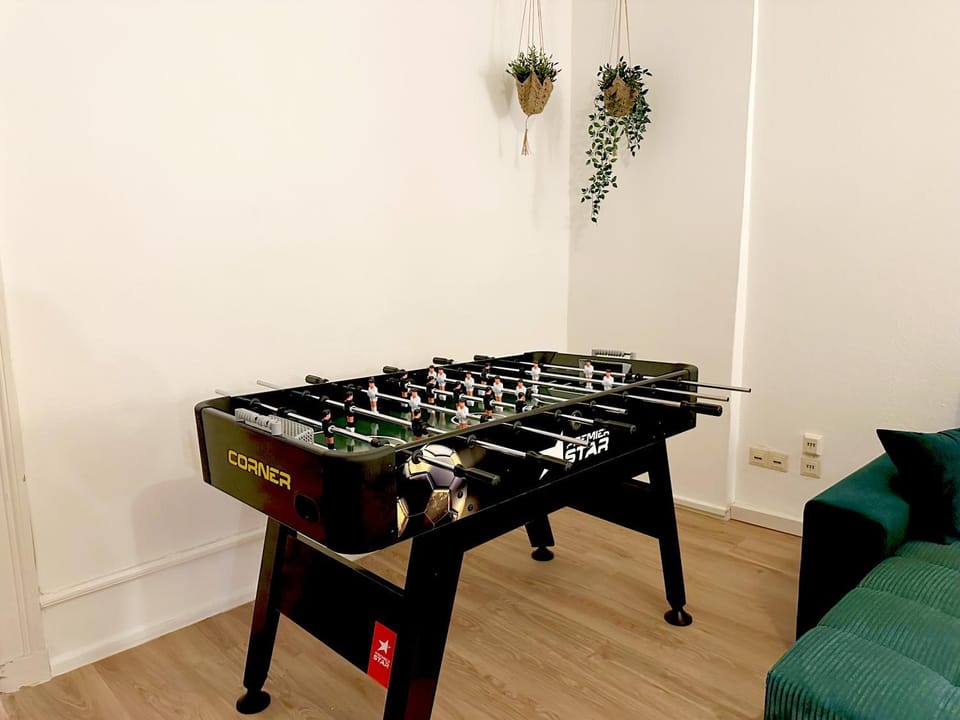 Game Room, Living room