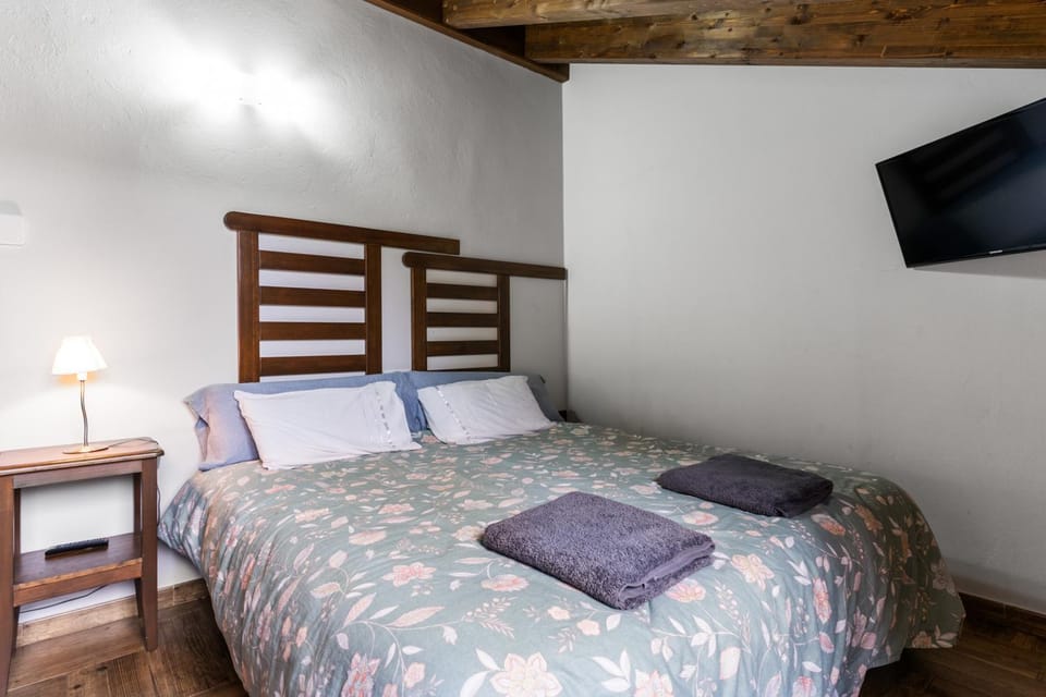 Living room, Bedroom