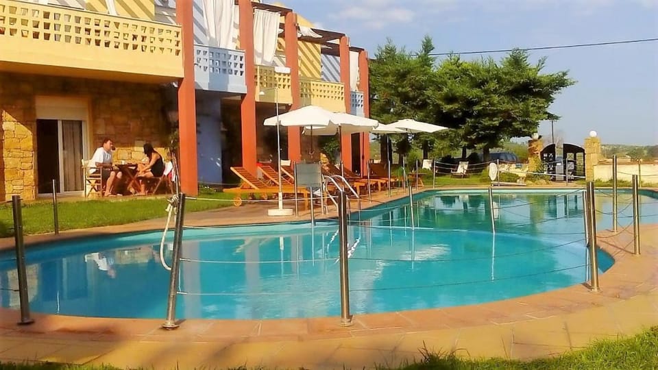 Swimming pool, Swimming pool