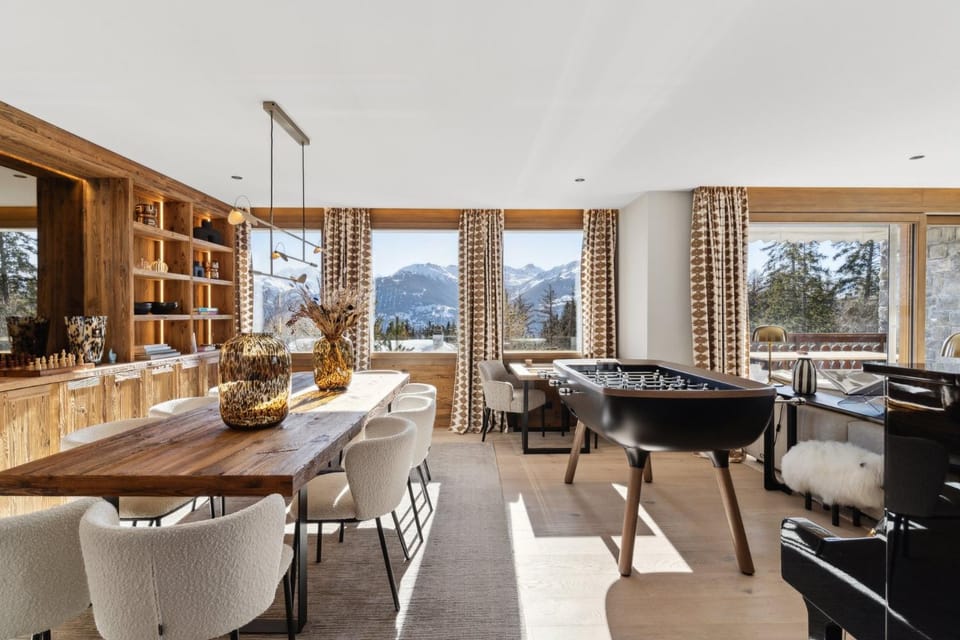 Natural landscape, Living room