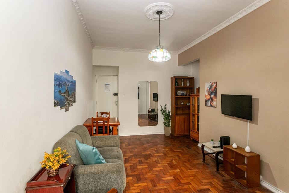 Communal lounge/ TV room, Living room, Dining area