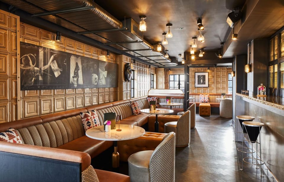 Lounge or bar