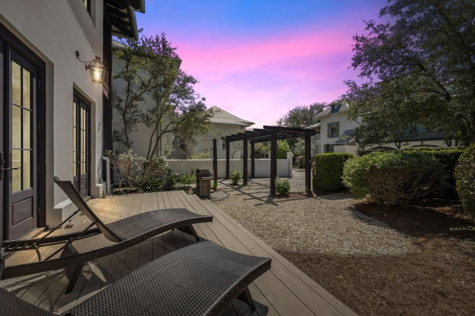Rose Cottage House in Rosemary Beach