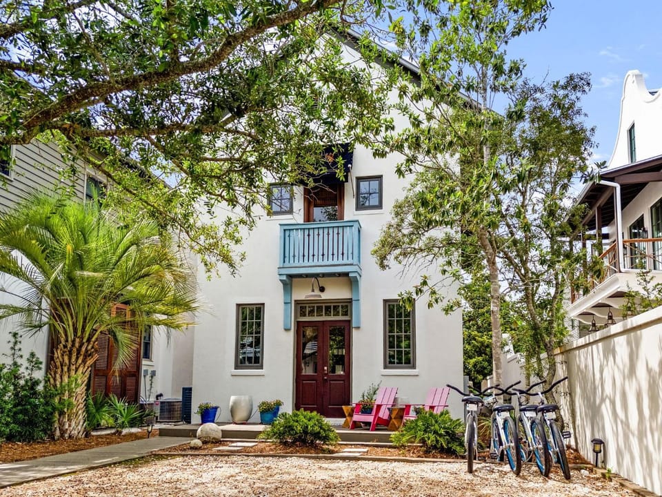 Carlin Ward Cottage House in Rosemary Beach