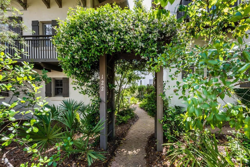 Belize Cottage House in Rosemary Beach