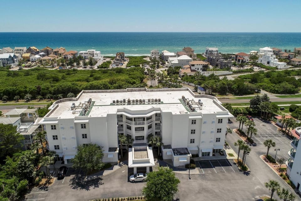 Legacy Alexander at Palm Court House in Rosemary Beach